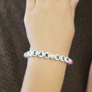 Taylor Swift album Speak Now